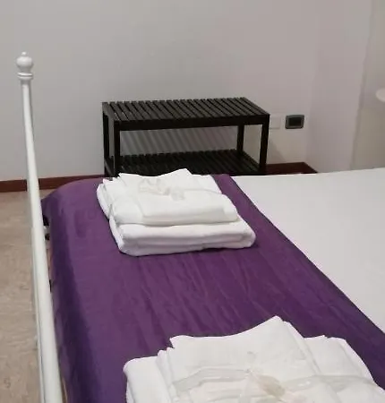 Alojamento de Acomodação e Pequeno-almoço Sant'ermete 3*